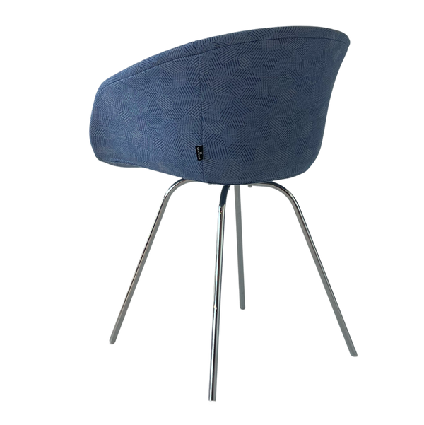 This Bucket Chair 101 - upholstered - blauw gemeleerd