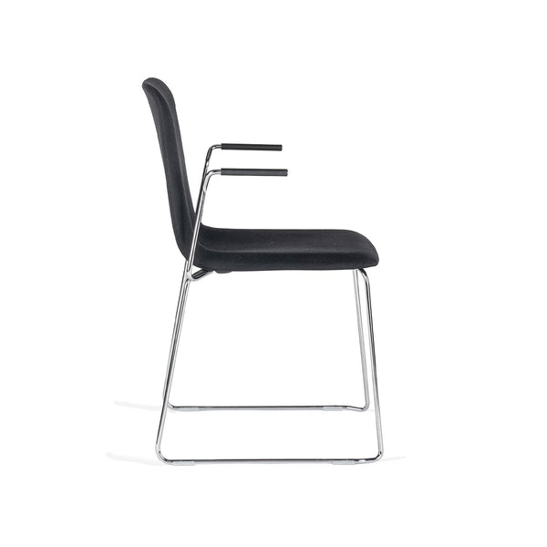 This chair 142 upolsterd